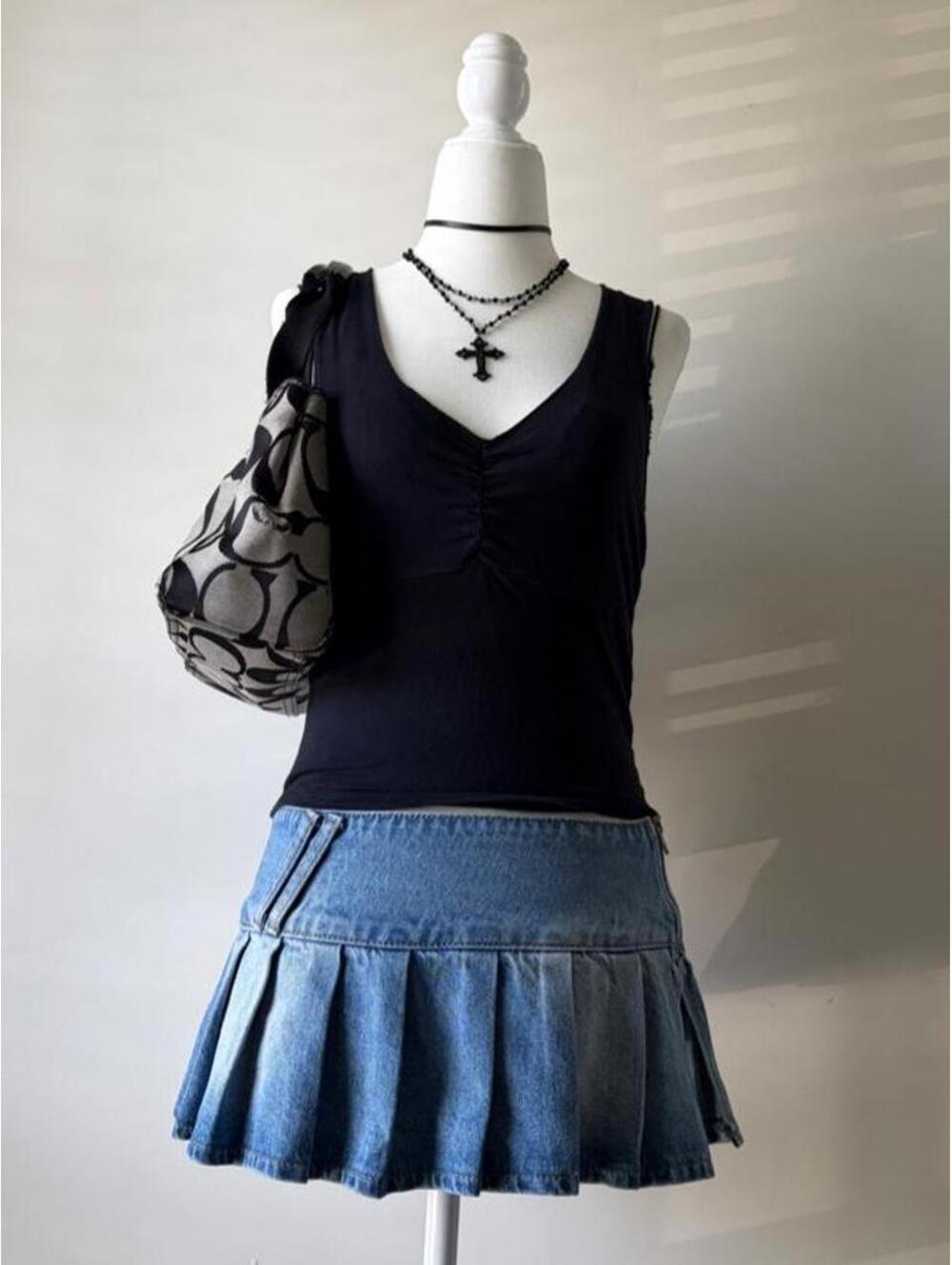 Brandy Melville Black Ruched Tank Top Y2K Basic Fitted Coquette Soft Girl Cami